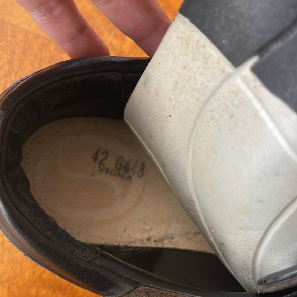 Men’s Golden Goose Super Star Sneakers - Picture 7 of 8